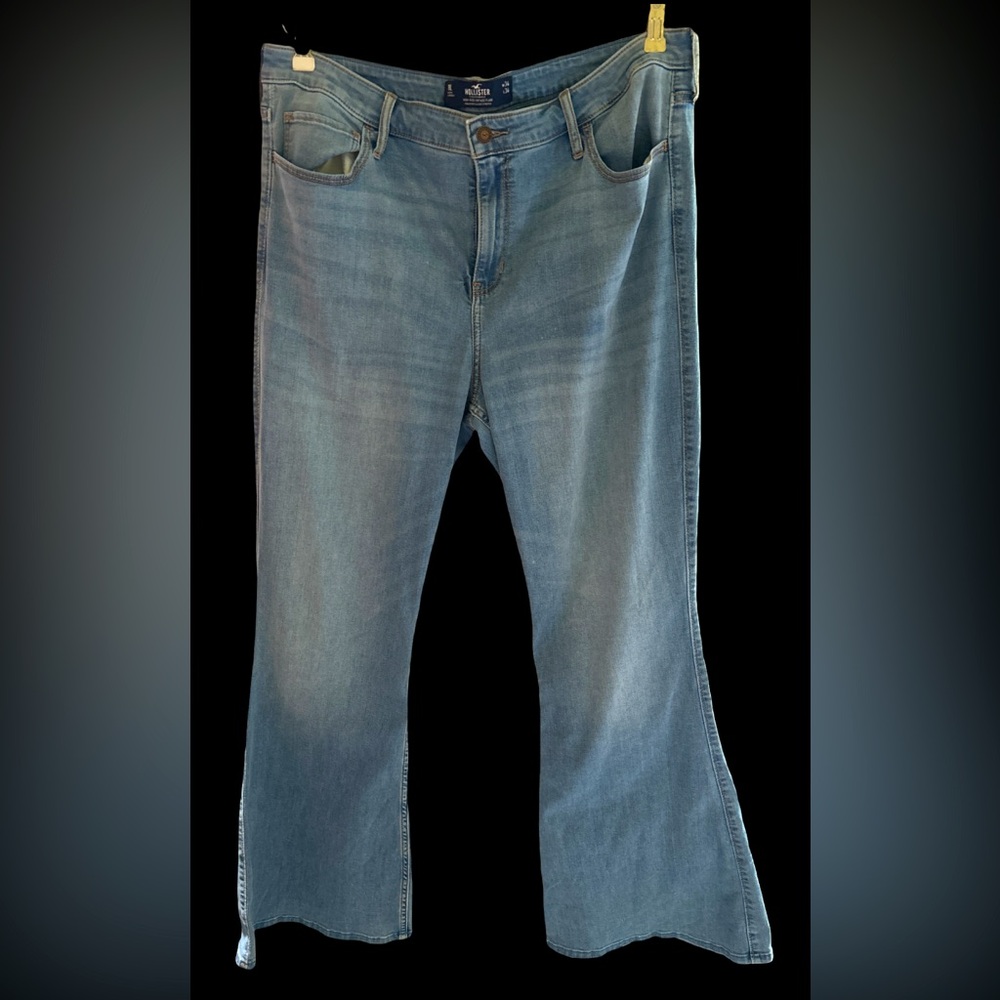 Hollister high rise vintage flare 19L